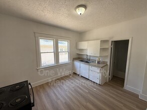 Building Photo - 1440 10th St