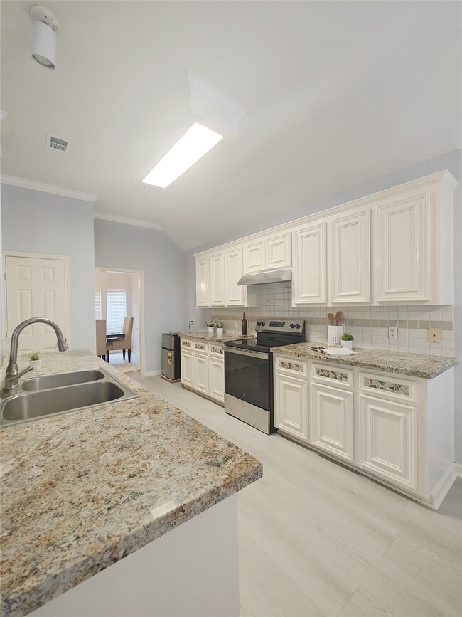 Building Photo - 3810 Paigewood Dr