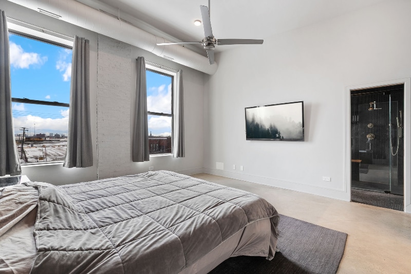 Building Photo - 2419 W 19th St