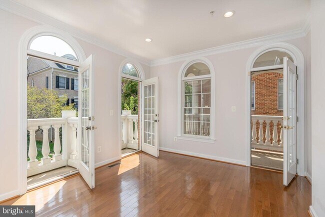 Building Photo - 7748 Legere Ct