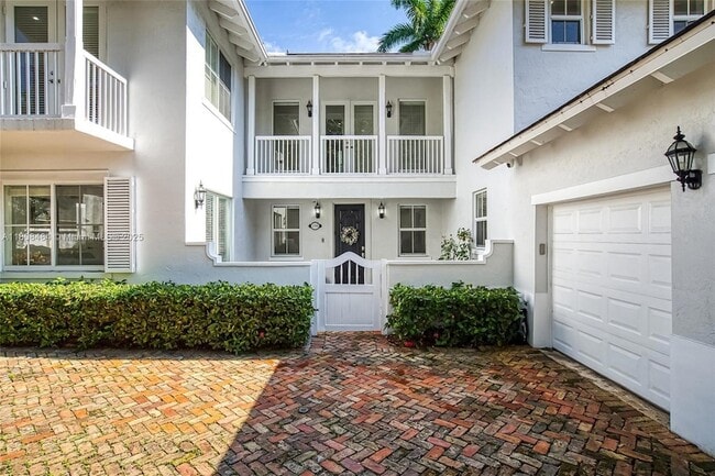 Building Photo - 5701 SW 85th St