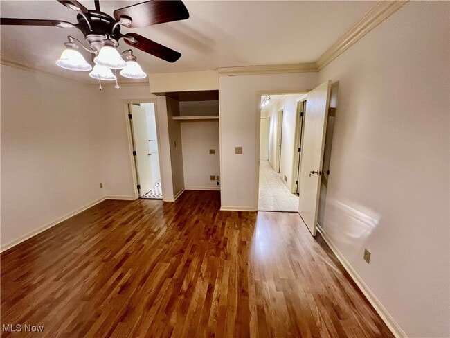 Building Photo - 301 Bogart Rd