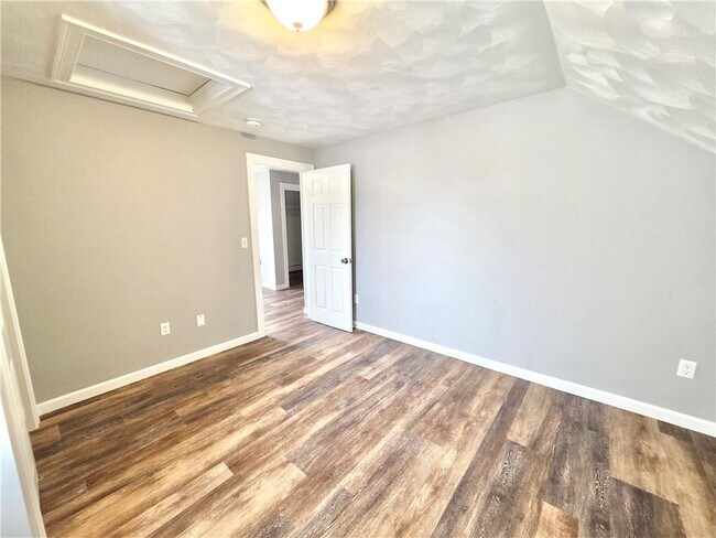 Building Photo - 41 Benefit St