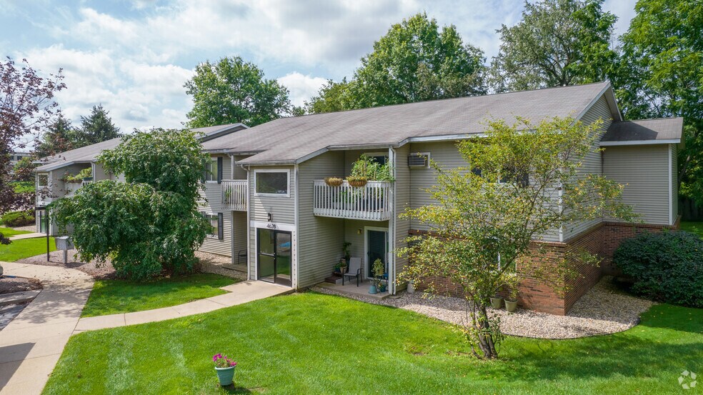 Maple Brooke Apartments 4632 Beech Blvd Kalamazoo MI 49006