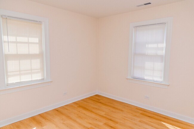 Building Photo - 103 Cresap Rd