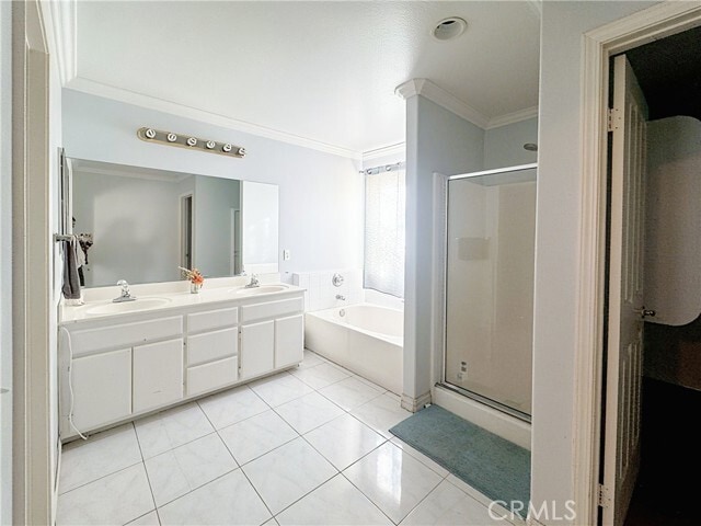 Building Photo - 15758 Cadwell St