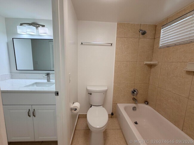 Building Photo - 5980 NW 64th Ave