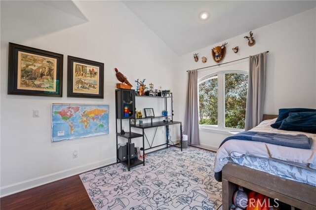 Building Photo - 3210 N Ardmore Ave