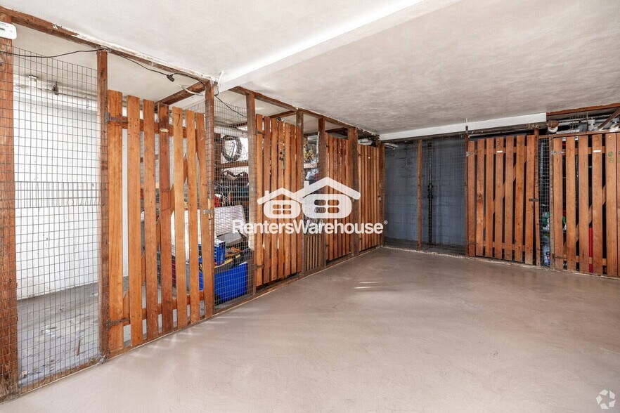 Building Photo - 4200 Grand Ave