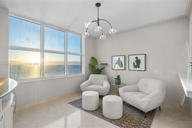 Building Photo - 2100 N Ocean Blvd