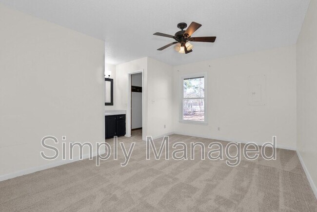 Building Photo - 7345 Pebblebrook Dr