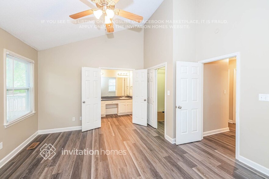 Building Photo - 2704 Kempsford Pl
