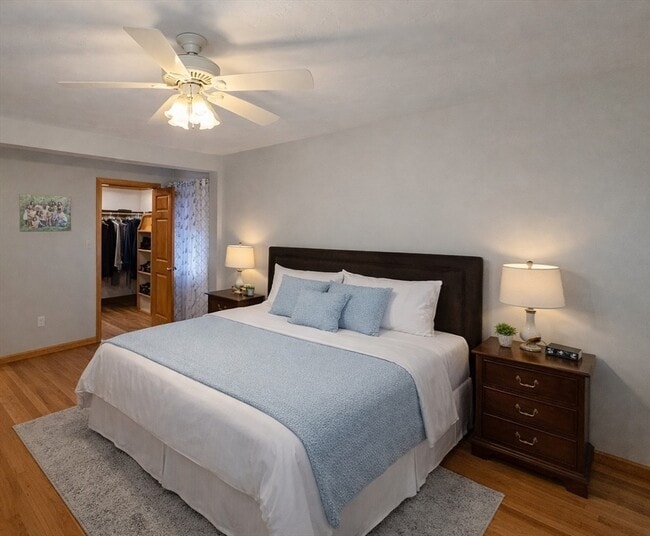 Building Photo - 50 School St