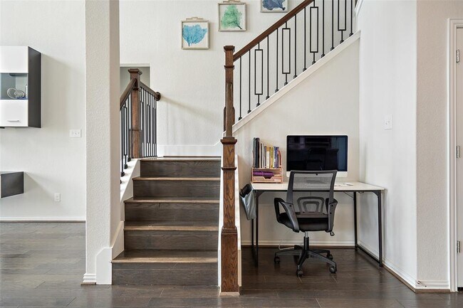 Building Photo - 4101 Gildas Path