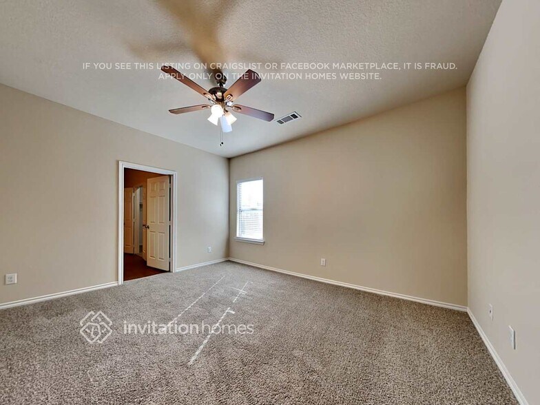 Building Photo - 1804 Wickham Dr