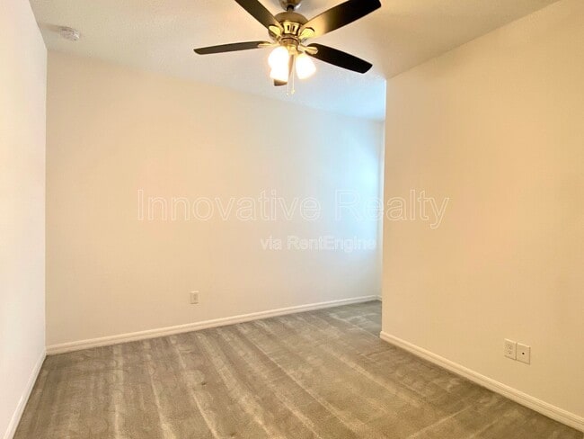 Building Photo - 6898 Tussilago Way