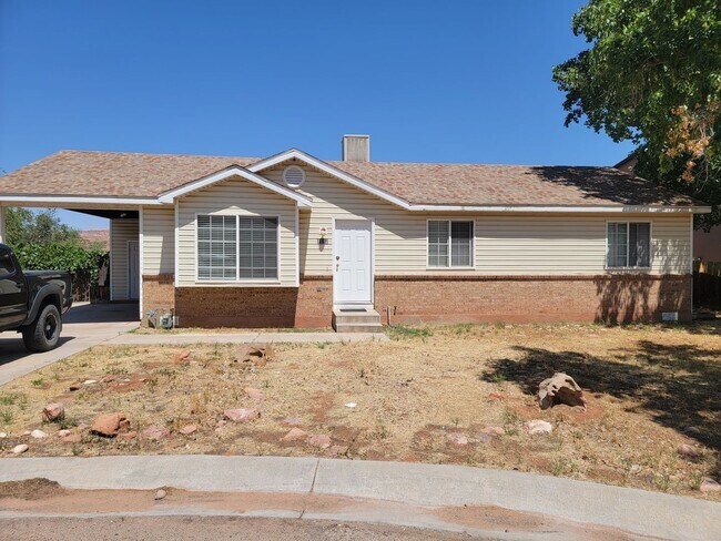 Primary Photo - FOR RENT
