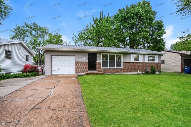 Primary Photo - 609 Lynn Haven Ln