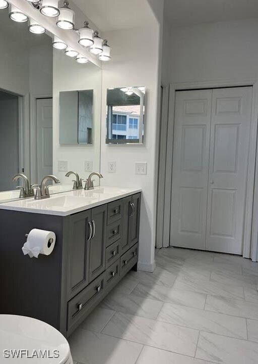 Building Photo - 9140 Southmont Cove