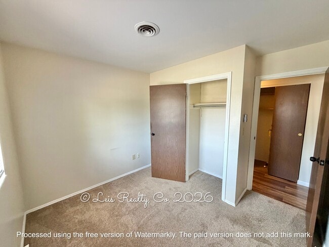 Building Photo - 1463 Skylark Dr