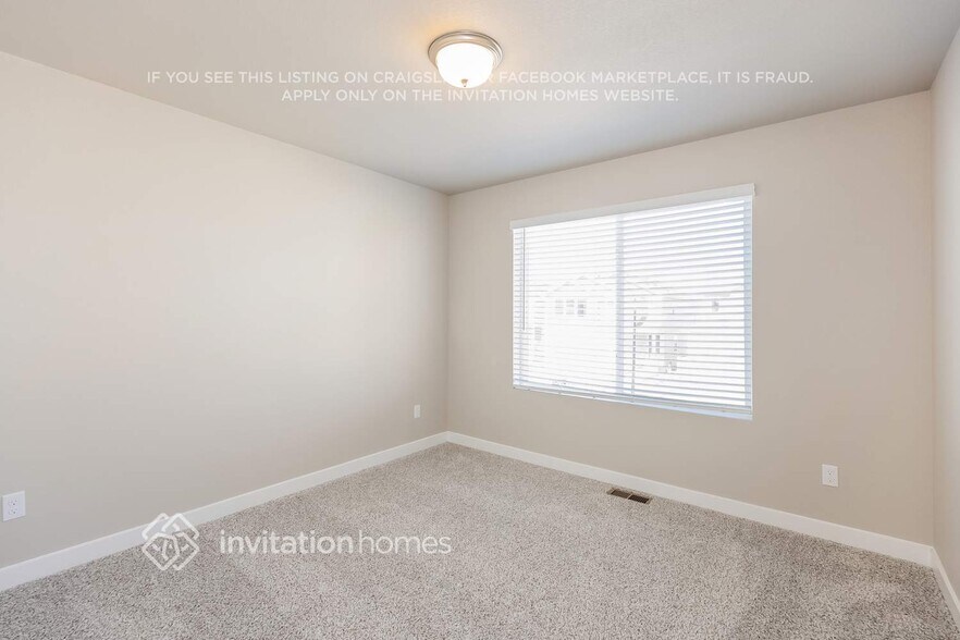 Building Photo - 13613 Arriba Dr