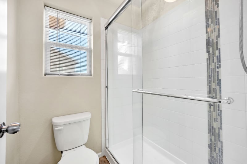 Building Photo - 11385 Mount Angel Heights