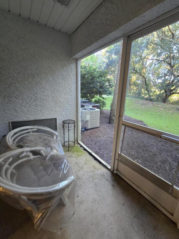 Building Photo - 4274 Calinda Ln