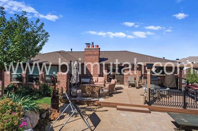 Building Photo - 772 E 2075 S