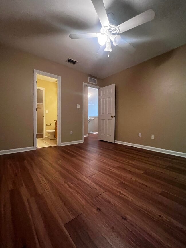 Building Photo - 1833 Nena Hills Dr