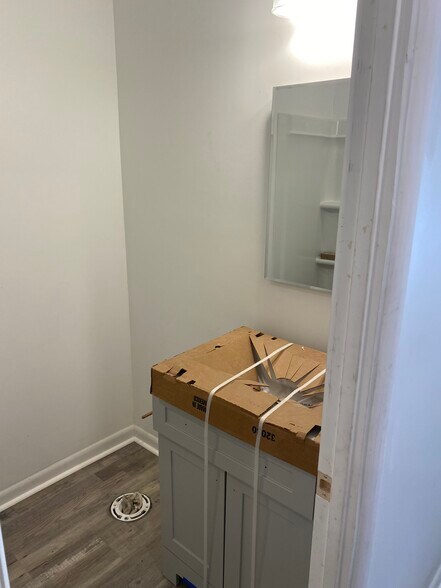 Building Photo - 10112 Verree Rd