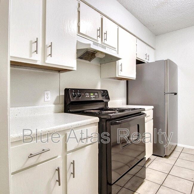 Building Photo - 1714 Fitzgerald Ct