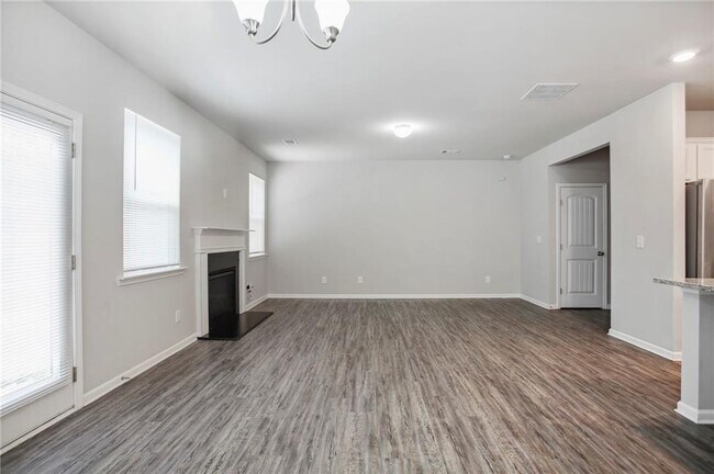 Building Photo - 212 Ridge Valley Dr