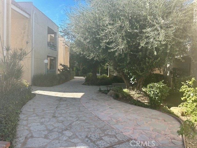 Building Photo - 18307 Burbank Blvd