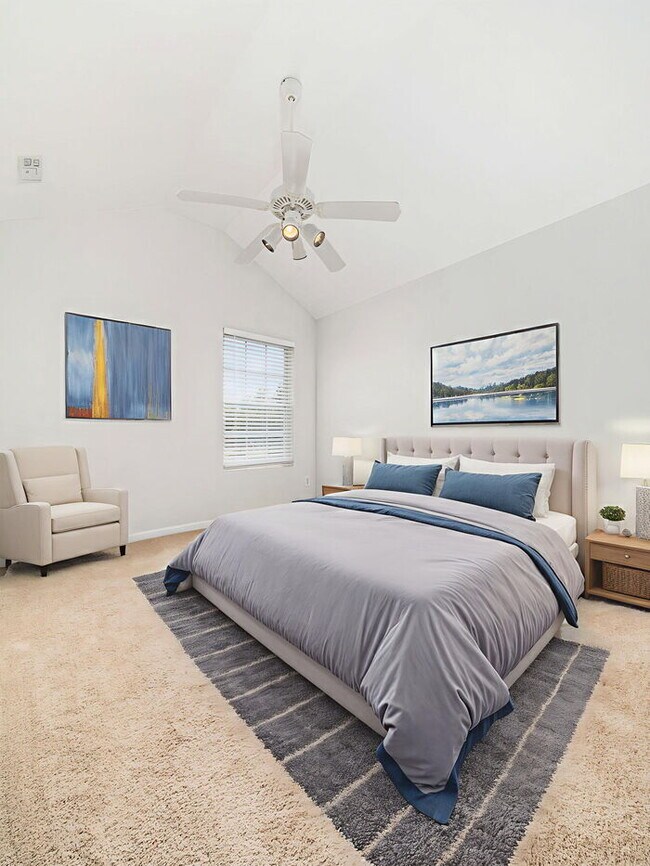 Building Photo - Spacious and Move-In Ready Home! - Fenced ...