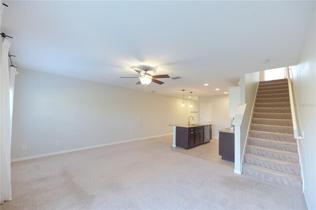 Building Photo - 600 Northern Way