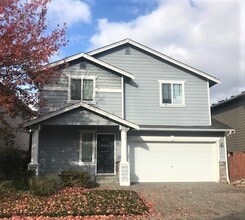 Building Photo - Newly Updated and Pet Friendly!