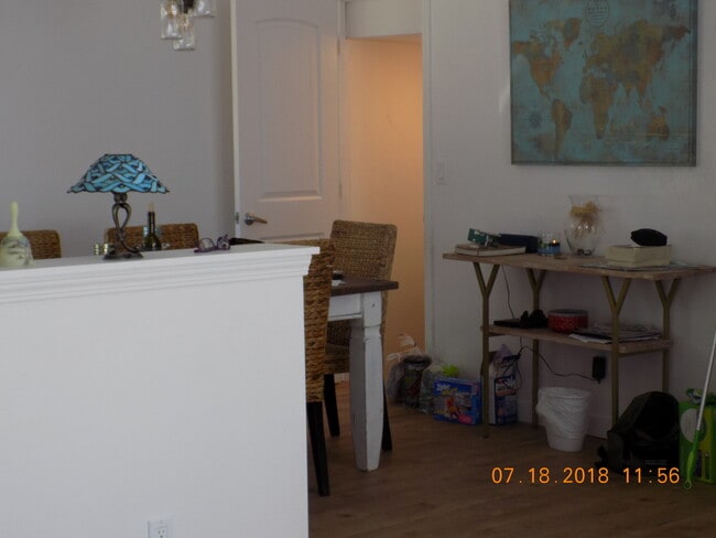 Building Photo - 507 4th St W