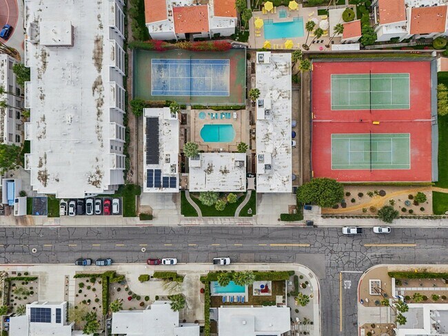 Building Photo - 2727 S Sierra Madre