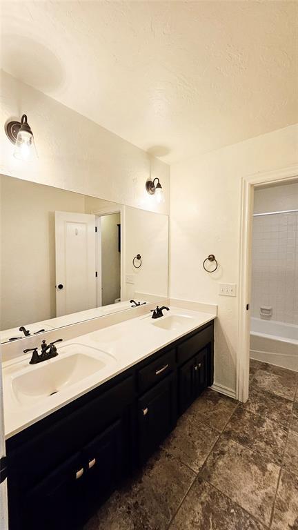 Building Photo - 4017 Eaton Pl
