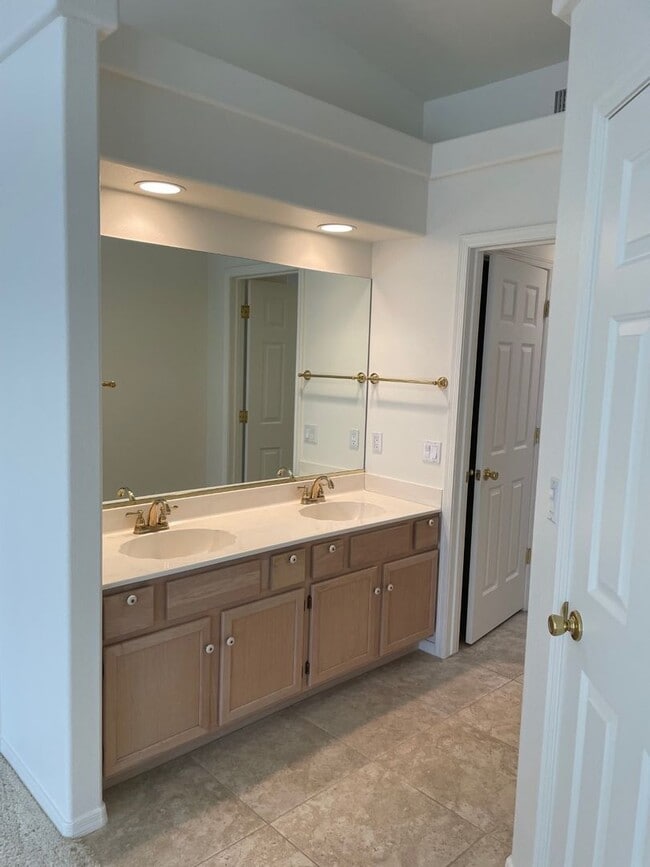 Building Photo - Coming Soon! DO NOT DISTURB TENANTS!