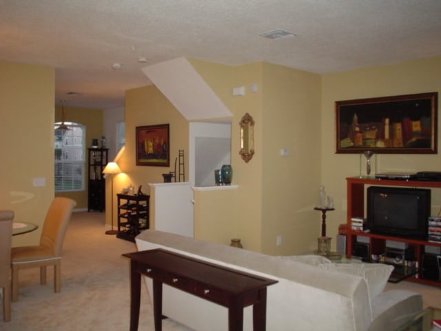 Building Photo - 3002 Pointeview Dr
