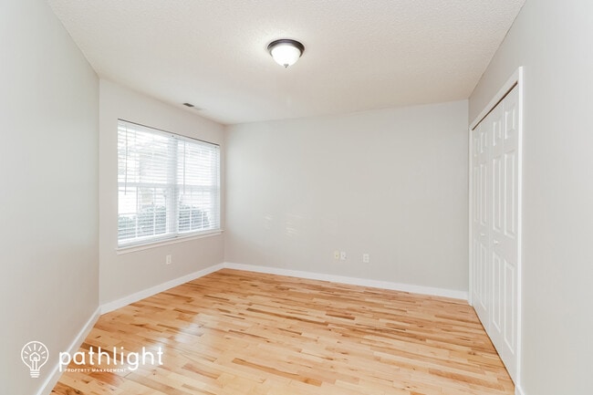 Building Photo - 110 Creeks End Circle, Mills River, NC, 28759