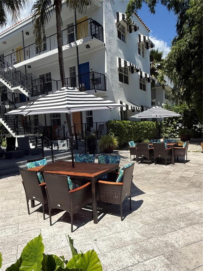 Building Photo - 1330 Pennsylvania Ave