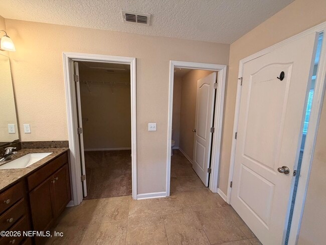 Building Photo - 247 Shetland Dr