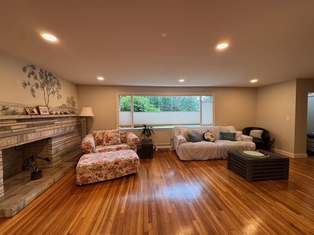 Living room 2 - 6 Reservoir Ave