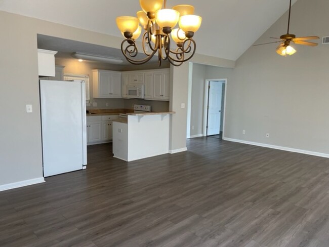 Building Photo - 4121 Elders Dr