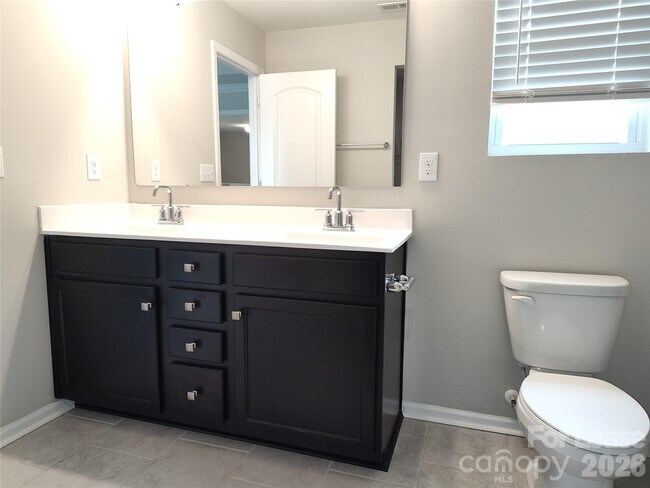 Building Photo - 8931 Rockrose Wy