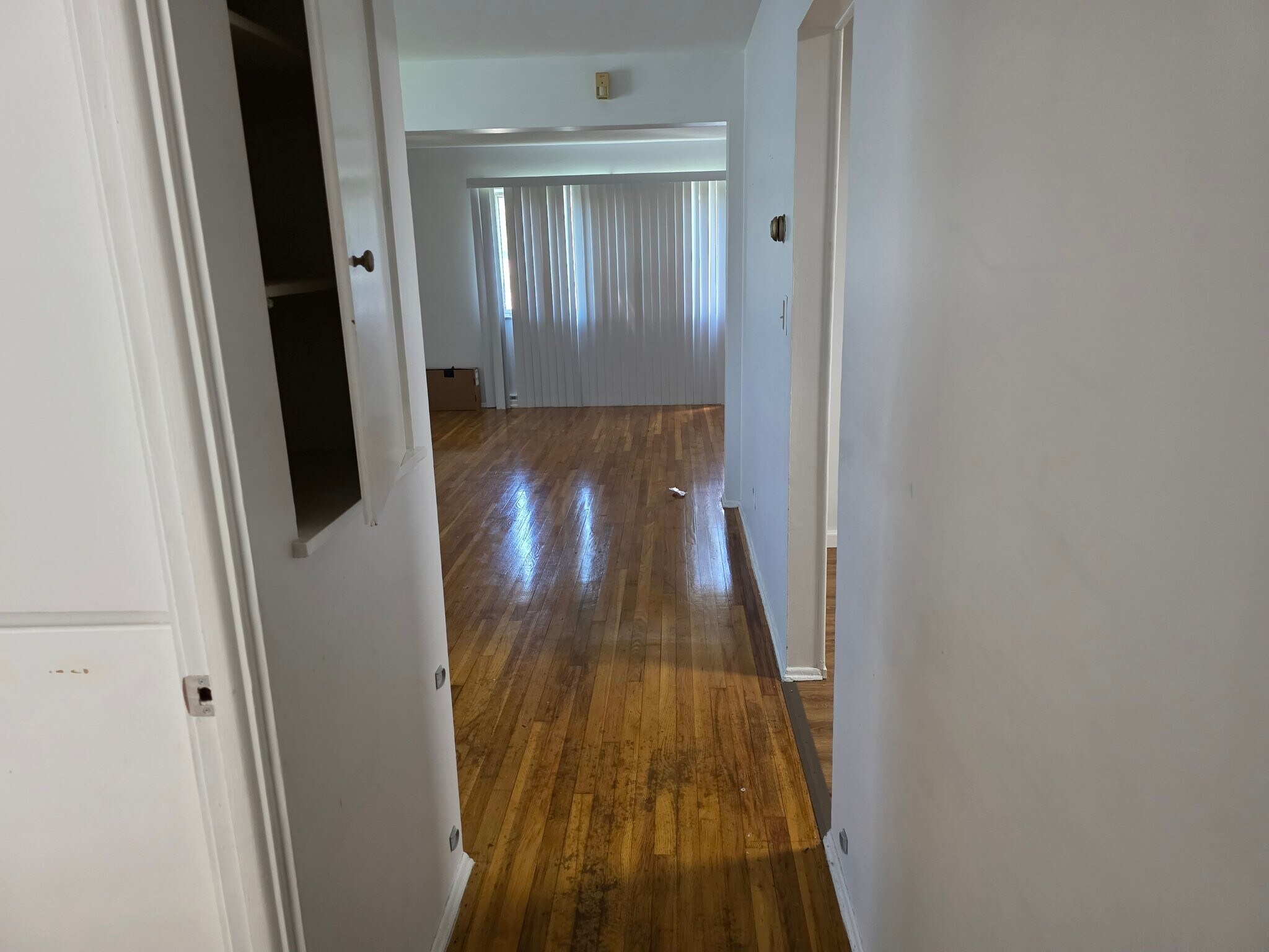 Building Photo - 1665 Shatto Ave