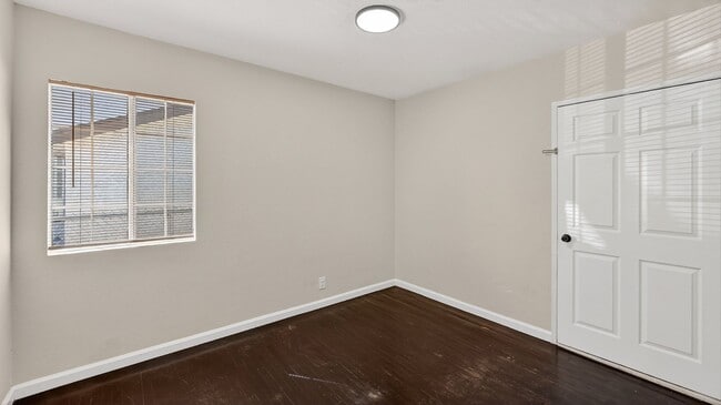 Building Photo - 3 Bedroom Home for Rent – Prime Norwalk Location