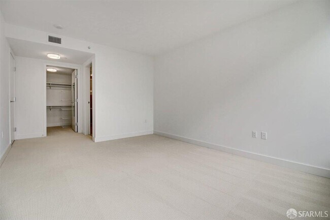 Building Photo - 435 China Basin St